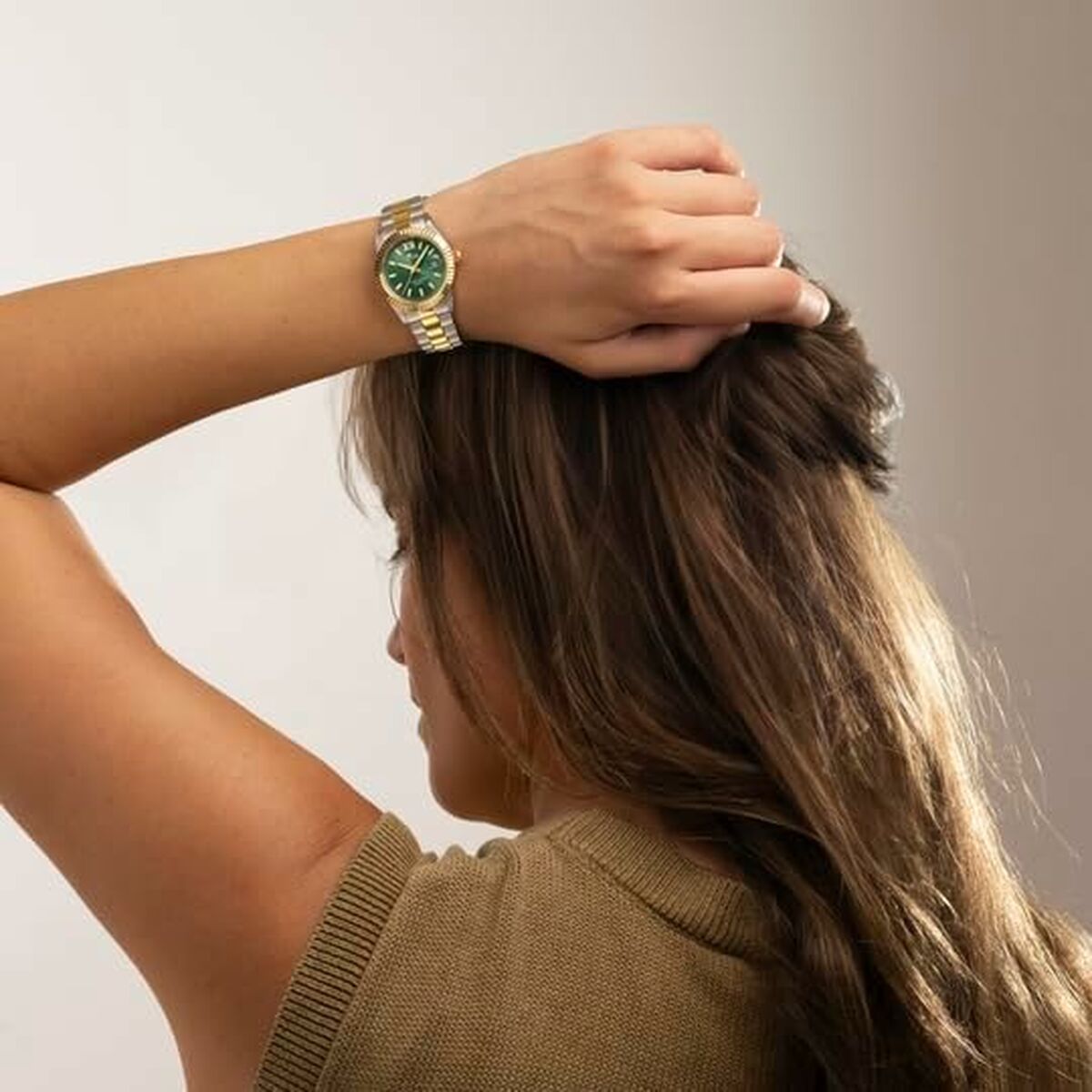 V7HAE5700C805BEB3BEB0AFEC7E0EFDD15FR4043783P3