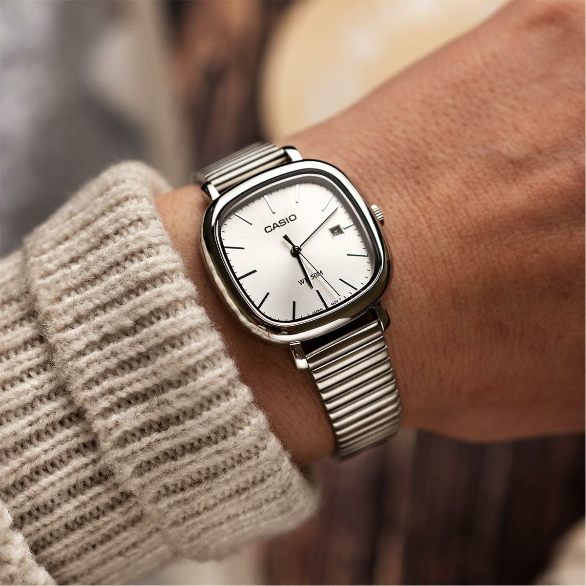 V2HBB551B0DB7FE839FD631B1645E7230B3R6950193P3